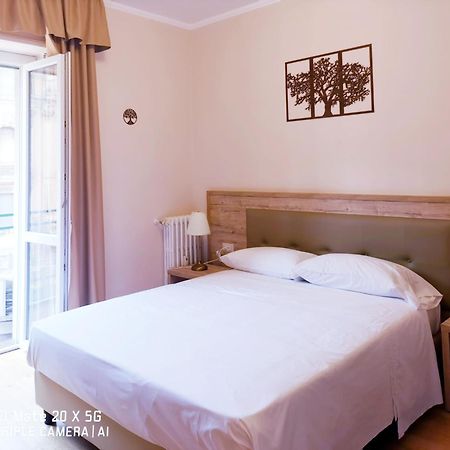 Guesthouse Central Station Group - Via Ponte Seveso 18 Milán Exteriér fotografie